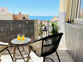 Apartamento a metros de la playa con fantásticas vistas al mar!